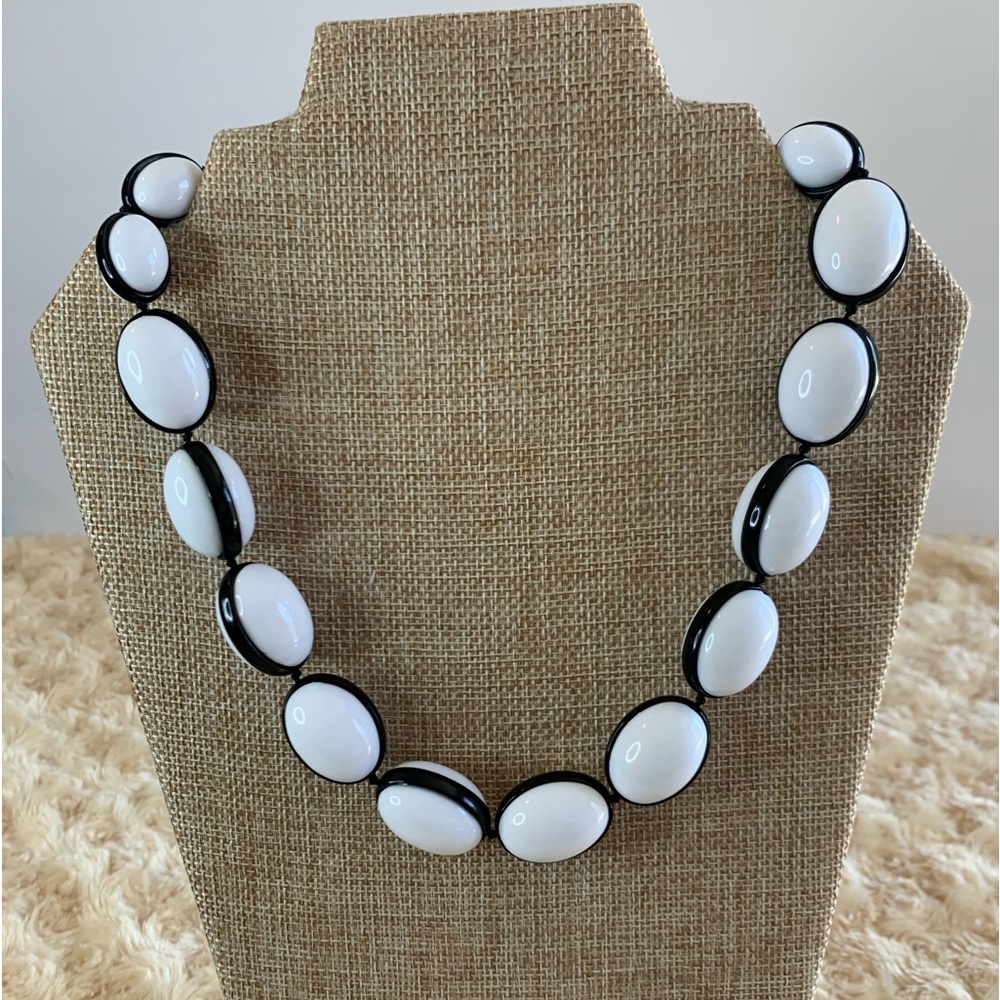 Don Caster Chunky Black White Lucite Bead Necklace